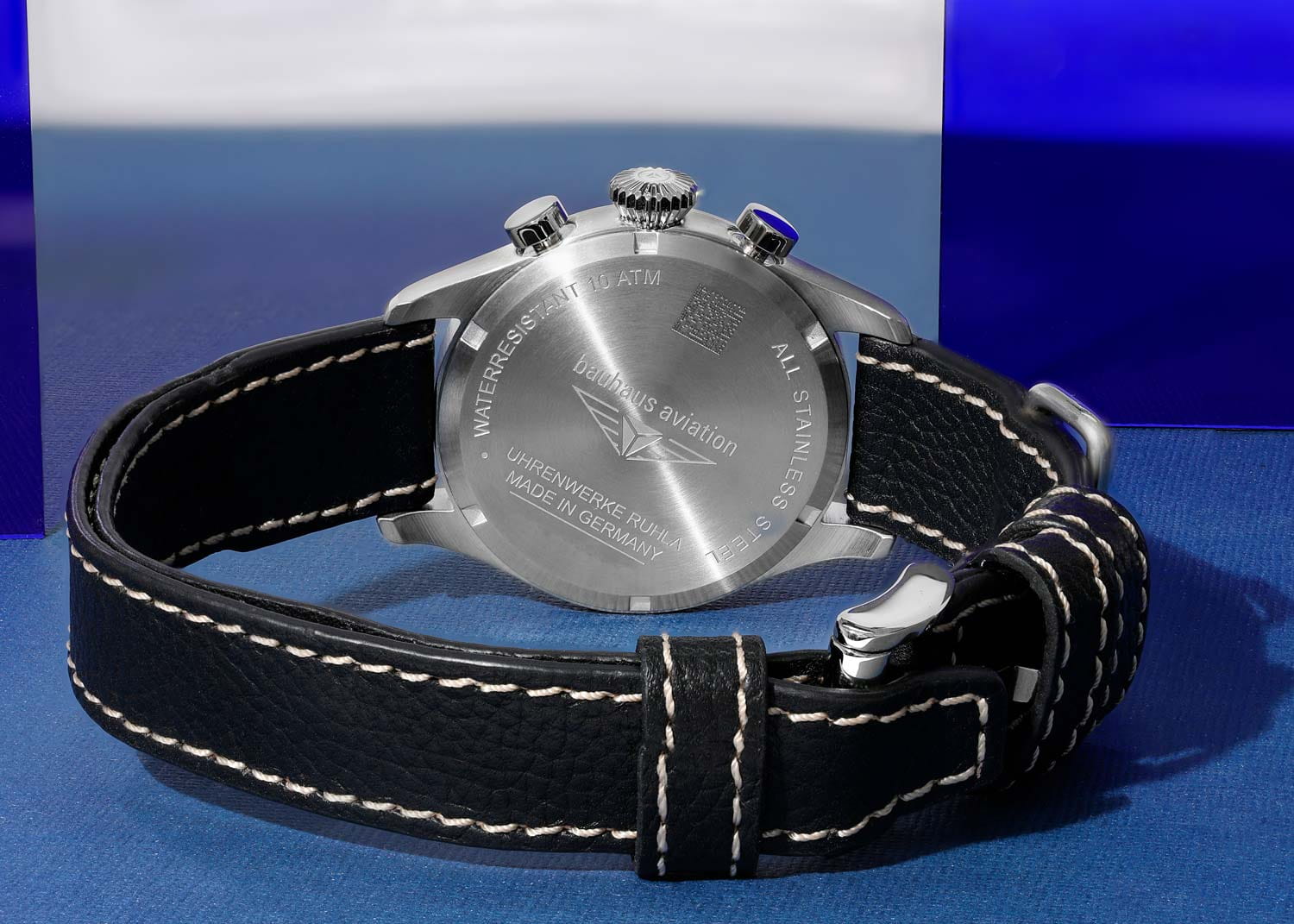 Bauhaus Bauhaus Aviation 27885  - задняя крышка сталь металл корпуса, германия часы