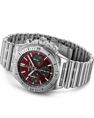 Breitling Chronomat B01 42 Six Nations Wales AB0134A61K1A1